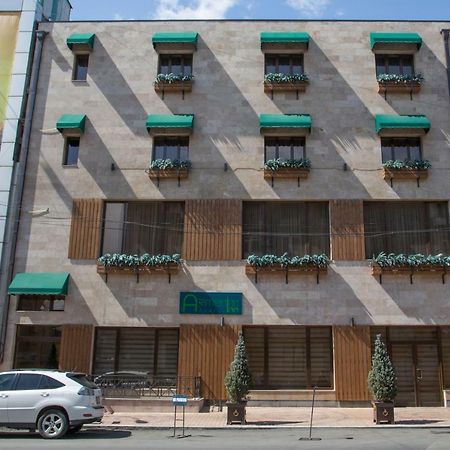 Armenian Inn Yerevan Exterior foto